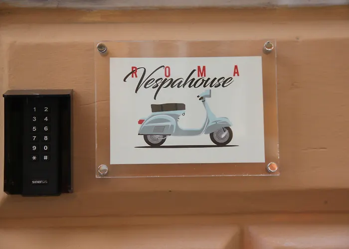 Konukevi Vespahouse