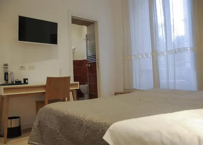 Vespahouse Rome